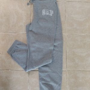 GAP sweats NWOT